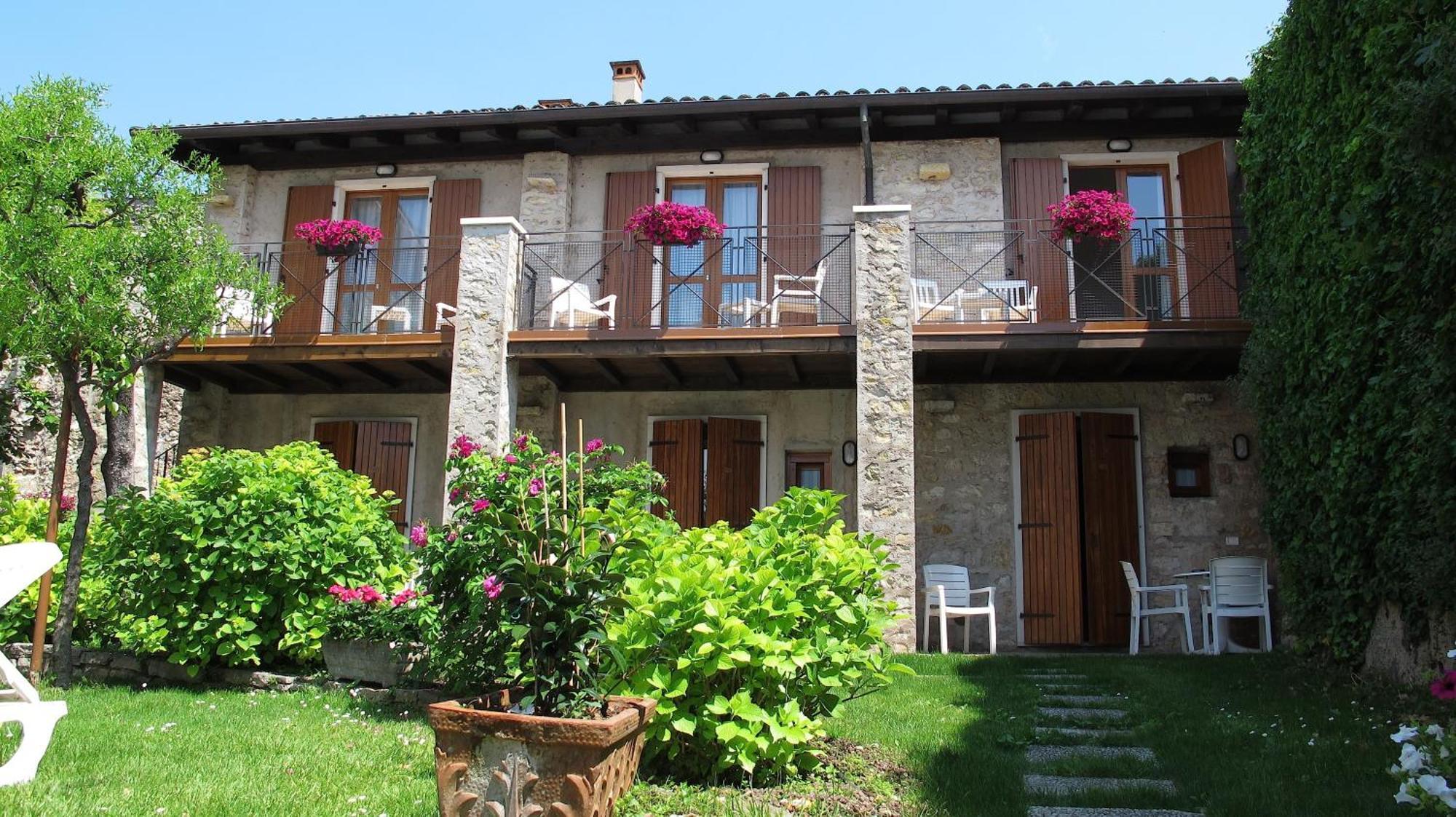 Hotel Romeo Torri Del Benaco Zewnętrze zdjęcie